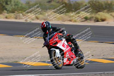 media/Oct-08-2022-SoCal Trackdays (Sat) [[1fc3beec89]]/Turn 10 (945am)/